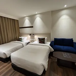 https://presidency-airport.hotels-munnar.com