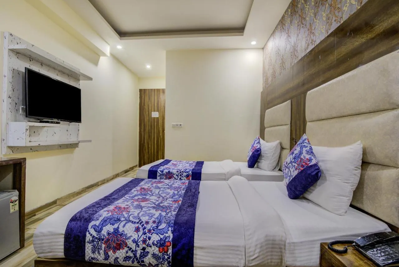 ניו דלהי Hotel Smart Plaza Delhi Airport הודו